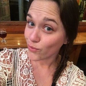 Meet your Posher, Catherine